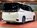 2022 Toyota Voxy