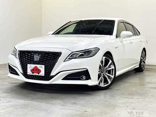 2020 Toyota Crown Hybrid