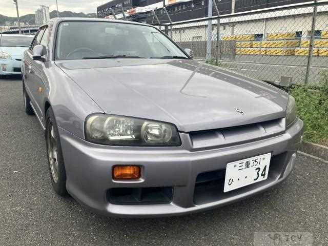 2000 Nissan Skyline