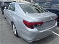 2013 Toyota Mark X