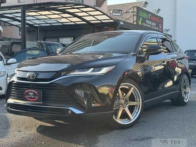 2025 Toyota Harrier Hybrid