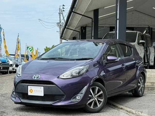 2018 Toyota AQUA