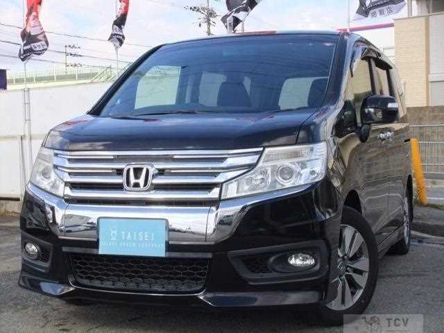 2013 Honda Step WGN