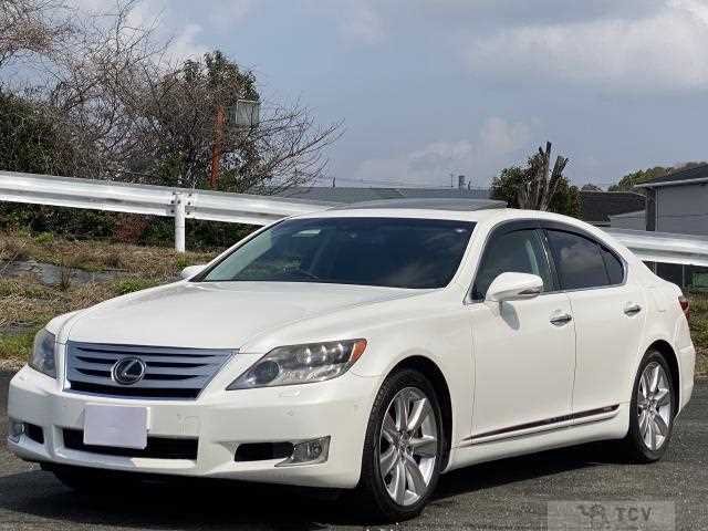 2012 Lexus LS