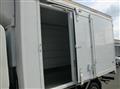 2016 Isuzu Elf Truck