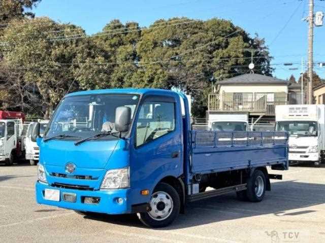 2021 Hino Dutro