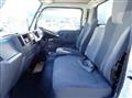 2017 Isuzu Elf Truck