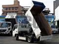 2017 Isuzu Elf Truck