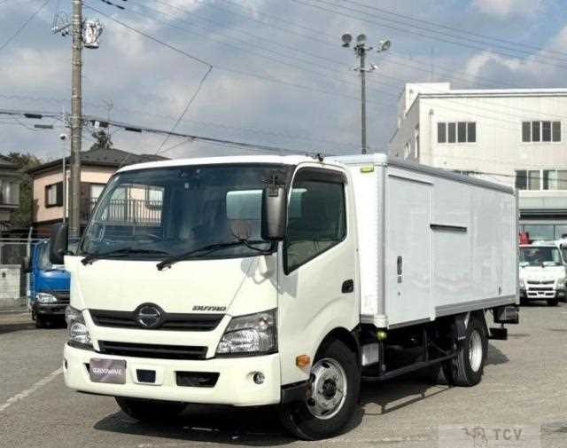 2017 Hino Dutro