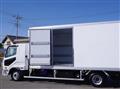 2025 Mitsubishi Fuso Fighter