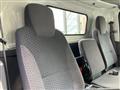 2020 Isuzu Elf Truck