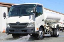 2013 Hino Dutro