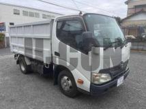 2012 Hino Dutro