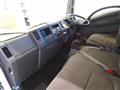 2017 Isuzu Elf Truck