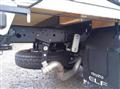 2025 Isuzu Elf Truck
