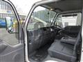2019 Isuzu Elf Truck