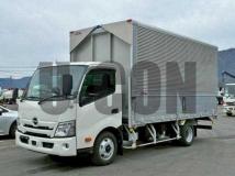 2025 Hino Dutro