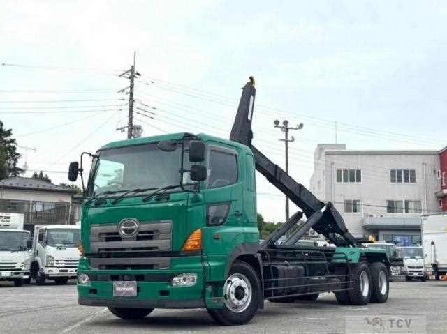 2004 Hino Profia
