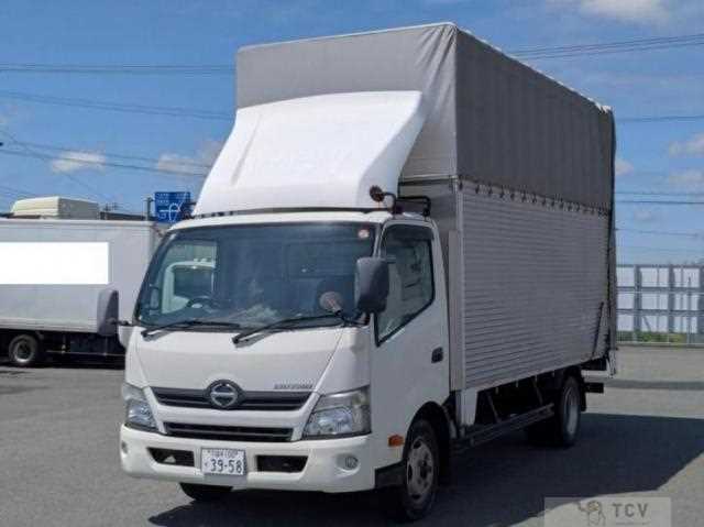 2012 Hino Dutro