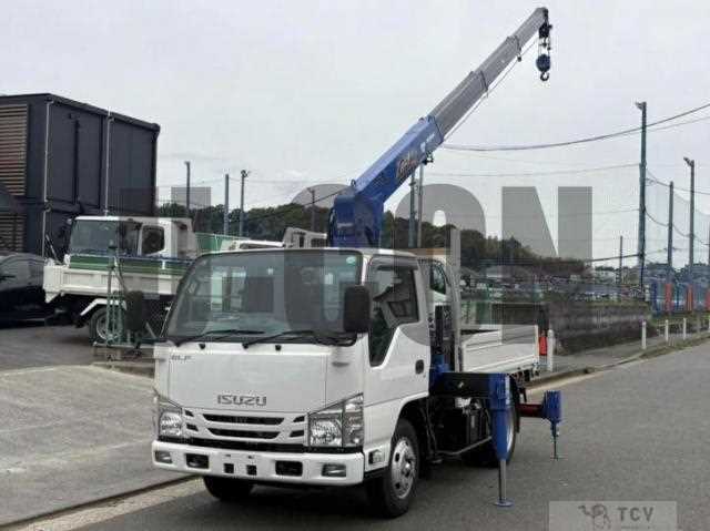 2020 Isuzu Elf Truck
