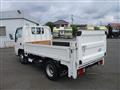 2020 Isuzu Elf Truck