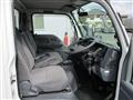 2020 Isuzu Elf Truck