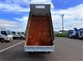 2020 Isuzu Elf Truck