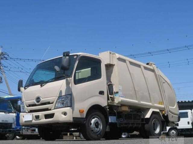 2021 Hino Dutro