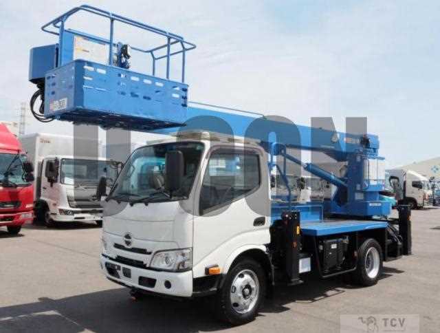 2023 Hino Dutro