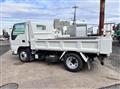 2013 Isuzu Elf Truck