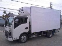 2025 Isuzu Elf Truck