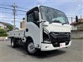 2025 Isuzu Elf Truck