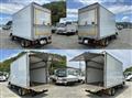 2020 Isuzu Elf Truck
