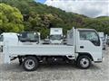2013 Isuzu Elf Truck