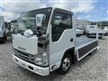 2013 Isuzu Elf Truck