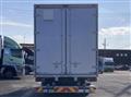 2016 Isuzu Elf Truck
