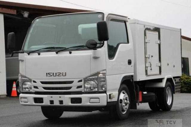 2017 Isuzu Elf Truck