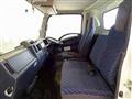 2023 Isuzu Elf Truck