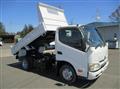 2013 Hino Dutro