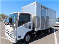 2020 Isuzu Elf Truck