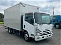 2020 Isuzu Elf Truck