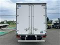 2020 Isuzu Elf Truck
