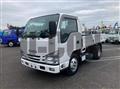 2016 Isuzu Elf Truck
