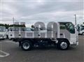 2016 Isuzu Elf Truck