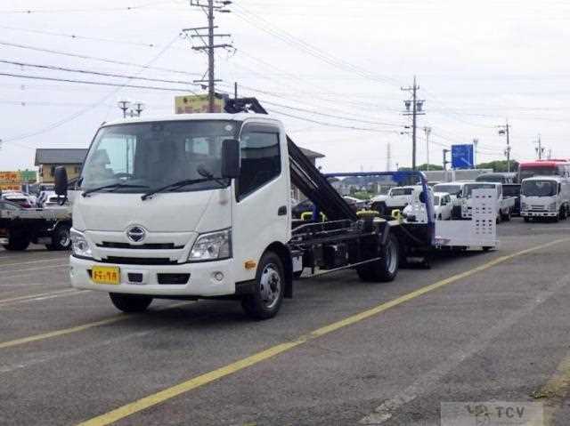 2024 Hino Dutro