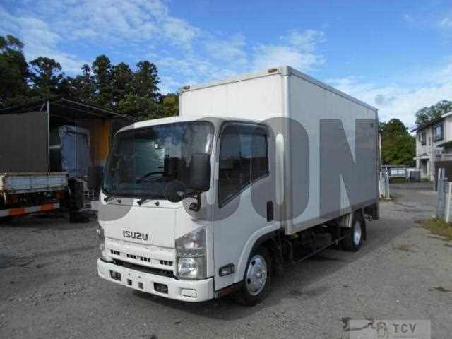 2010 Isuzu Elf Truck