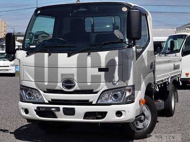 2022 Hino Dutro