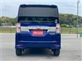 2017 Daihatsu Tanto