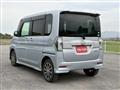 2017 Daihatsu Tanto