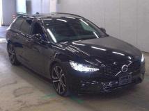 2021 Volvo V90